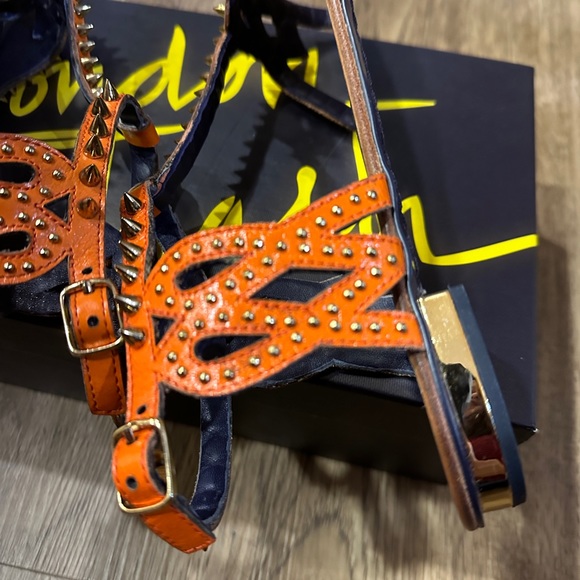 London Trash Spiked Sandals - Picture 7 of 17